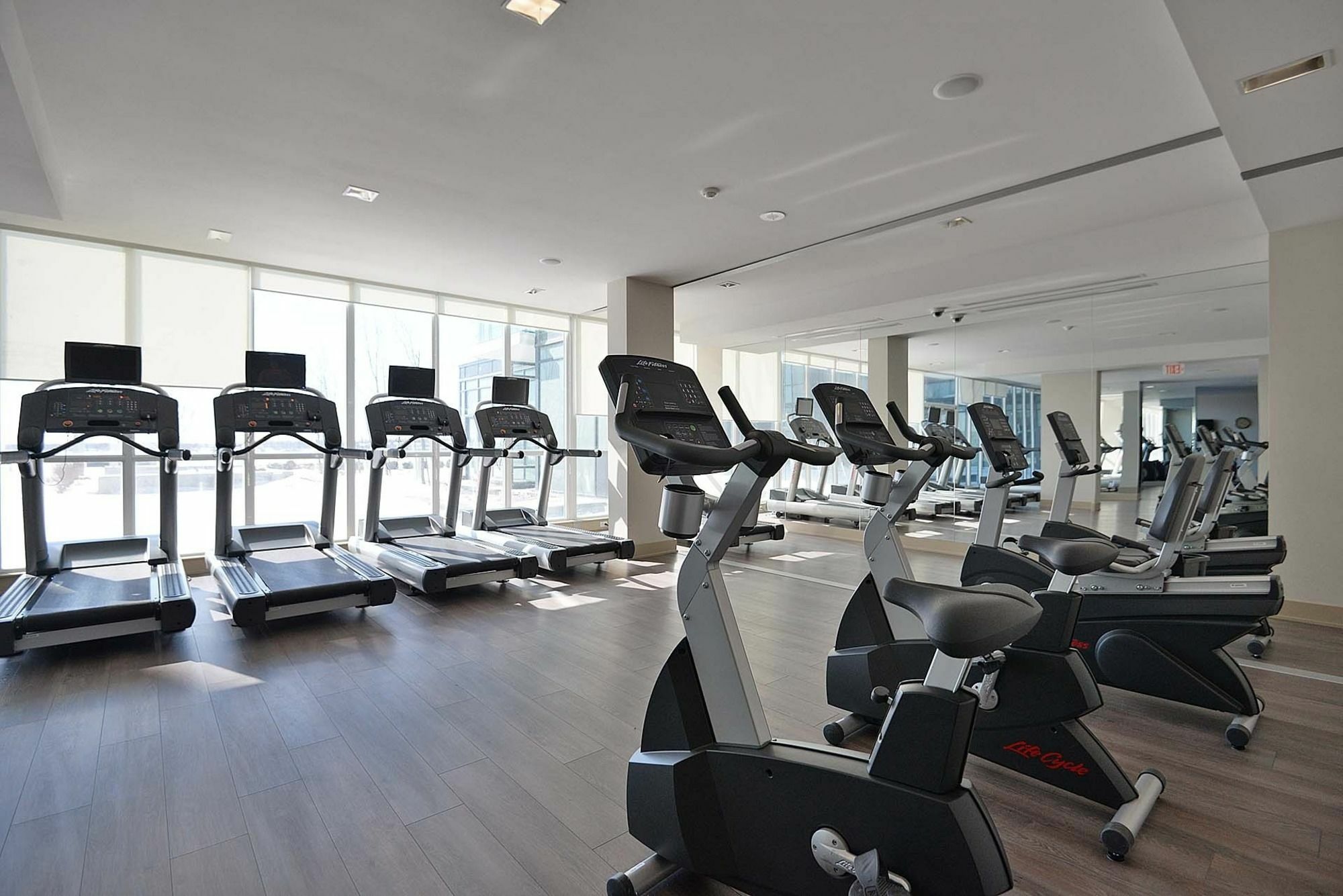 Custom Luxury Suite - By Elite Suites Mississauga Exterior foto